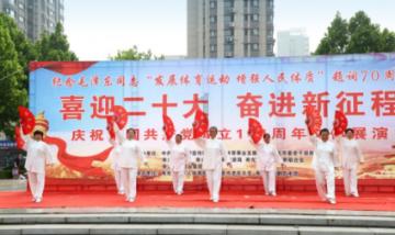 新春走基层丨在怒江大峡谷深处 她们把好日子织成“绚丽的彩虹”