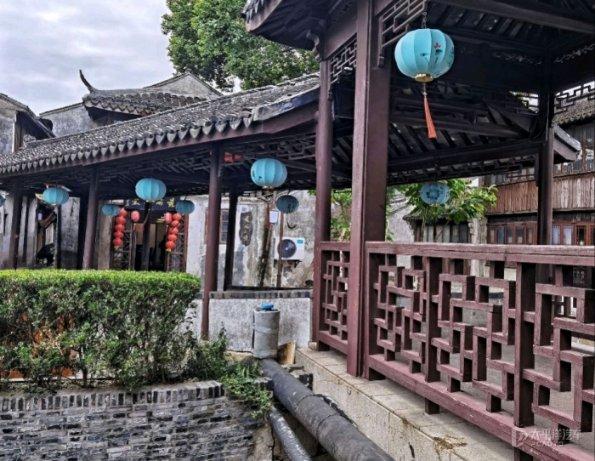 消逝的光芒：信徒